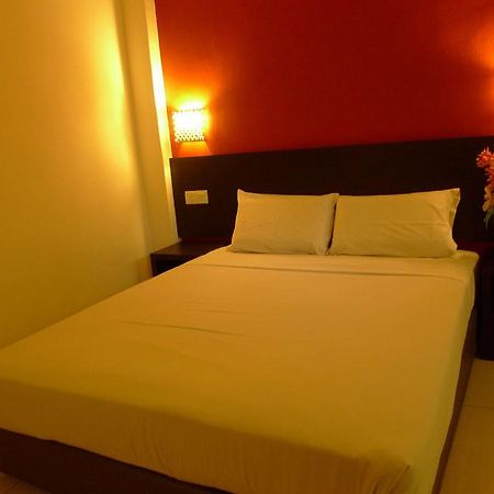 Meldrum Hotel Johor Bahru Kültér fotó