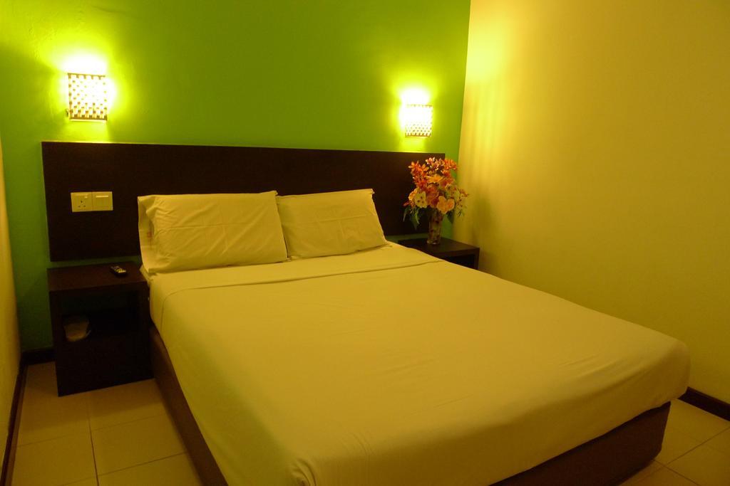 Meldrum Hotel Johor Bahru Szoba fotó
