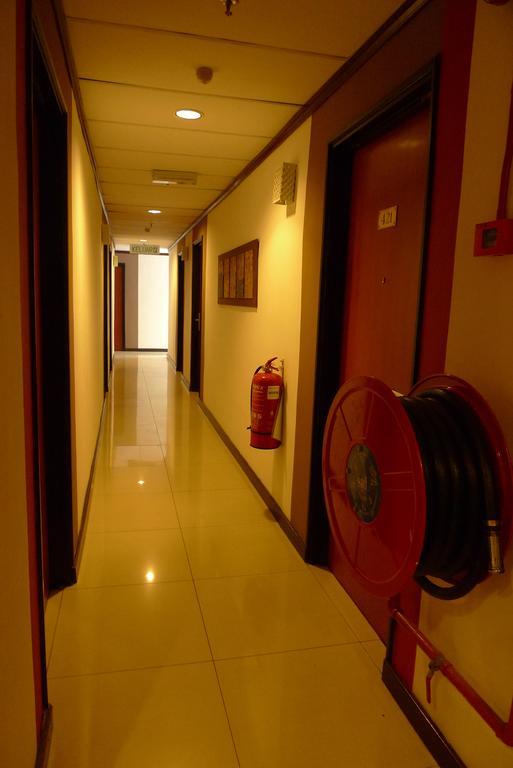 Meldrum Hotel Johor Bahru Kültér fotó