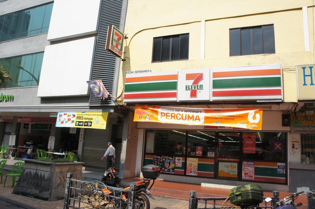 Meldrum Hotel Johor Bahru Kültér fotó