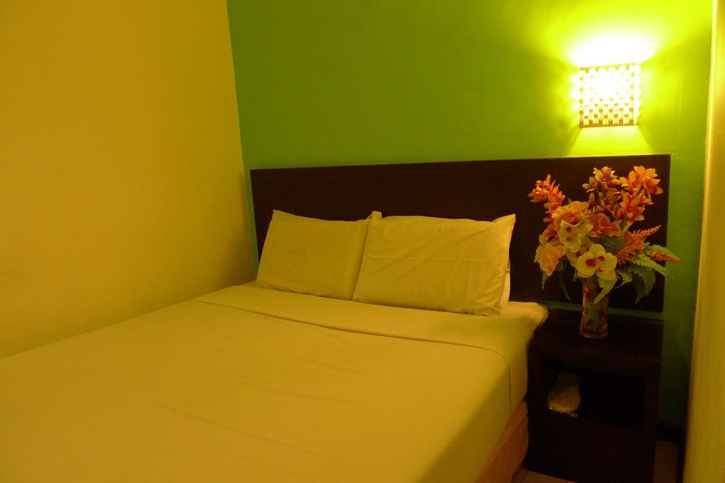 Meldrum Hotel Johor Bahru Kültér fotó