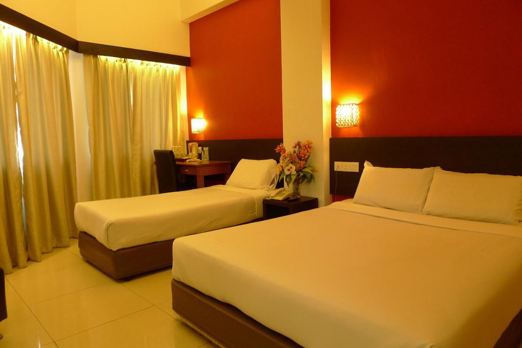 Meldrum Hotel Johor Bahru Szoba fotó